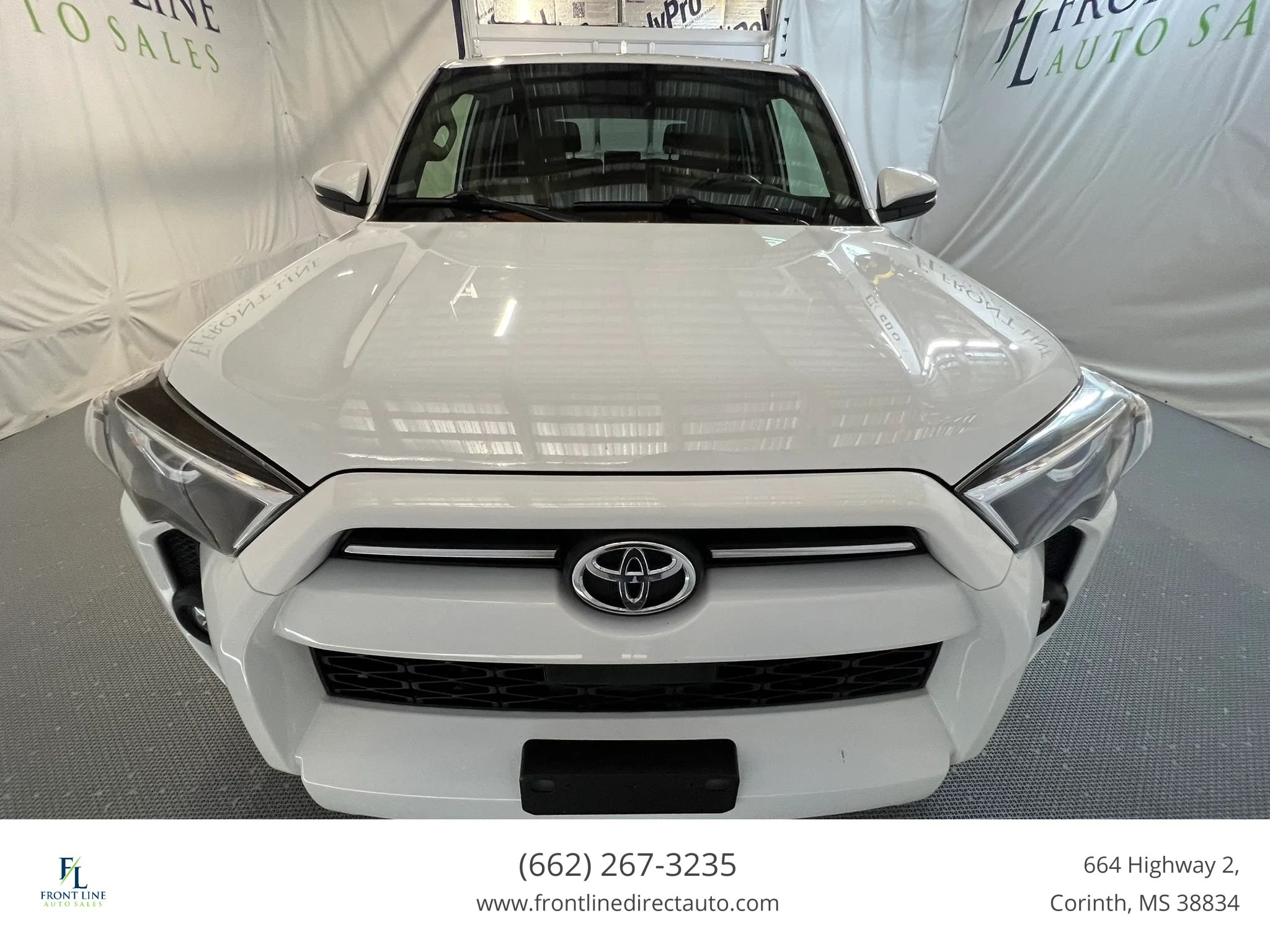 Used 2022 Toyota 4Runner SR5 Premium w/ Moonroof Package RWD image 2