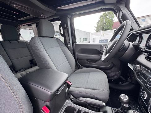 New 2026 Jeep Wrangler Unlimited Sport AWD/4WD image 18