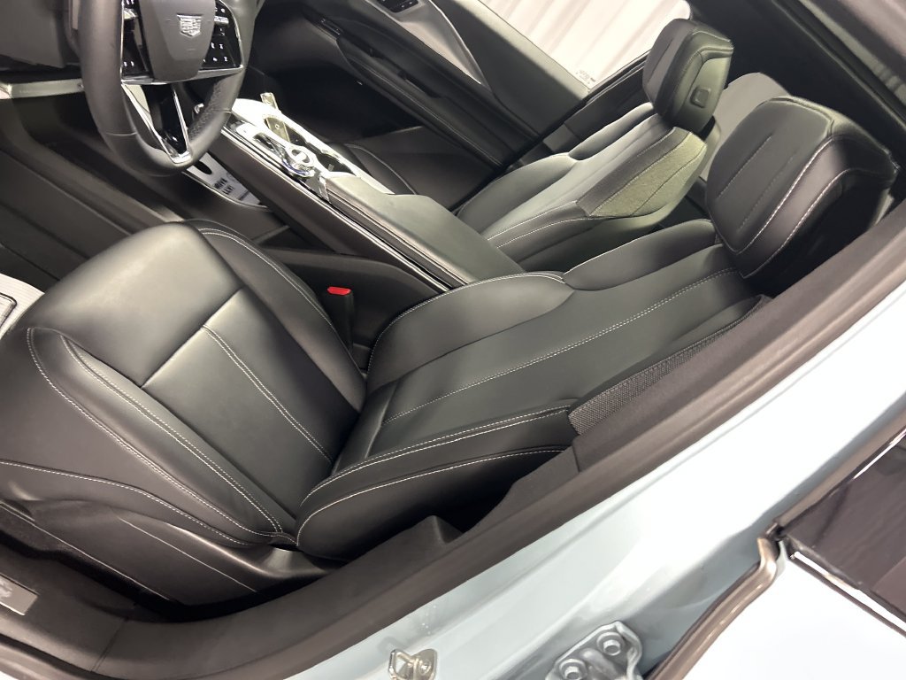 Used 2024 Cadillac Lyriq Tech AWD/4WD image 10