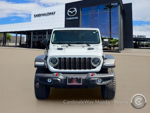 Used 2026 Jeep Gladiator Rubicon AWD/4WD image 4