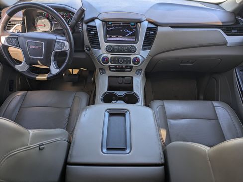 Used 2018 GMC Yukon SLT w/ Open Road Package image 2