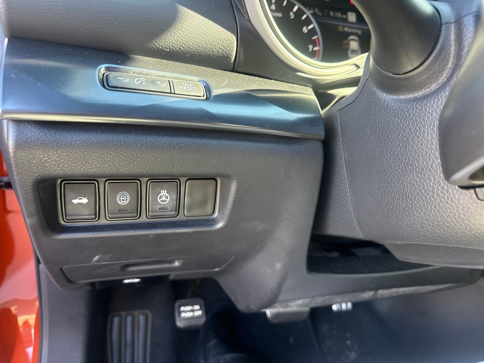 Certified 2022 Nissan Maxima SR w/ Sport Mat Group FWD image 19