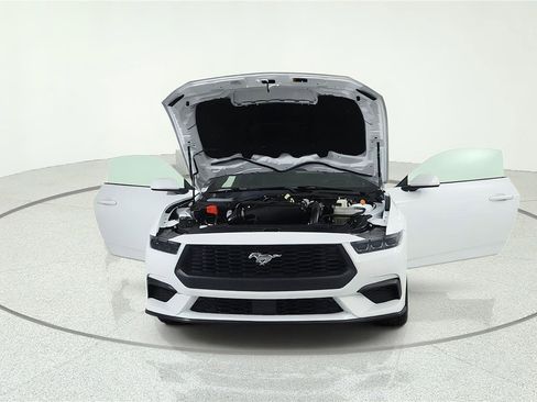 Used 2026 Ford Mustang Premium RWD image 5