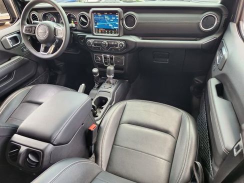 Used 2023 Jeep Wrangler Unlimited Sahara AWD/4WD image 23