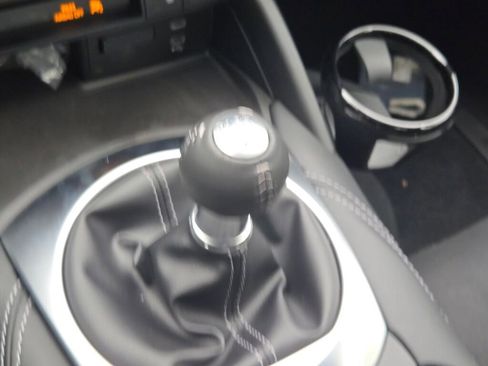 New 2026 MAZDA MX-5 Miata Club w/ Weather Package RWD image 18