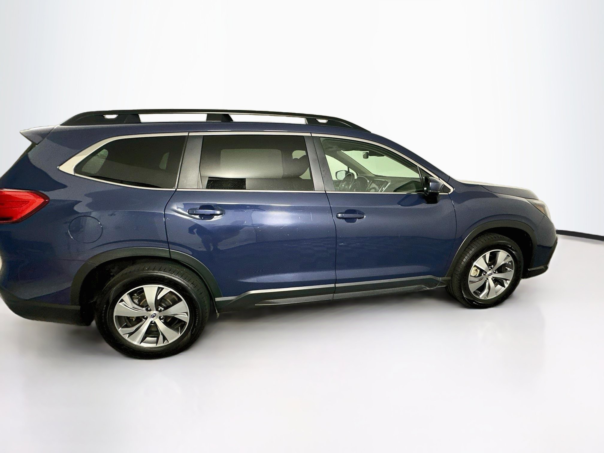 Used 2025 Subaru Ascent Premium AWD/4WD image 10