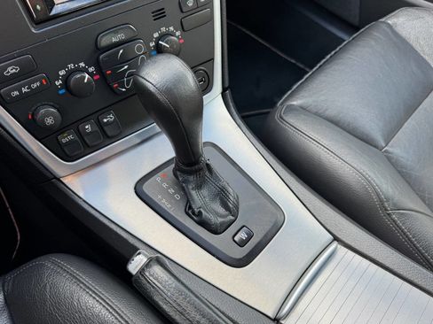 Used 2006 Volvo S60 T5 image 26