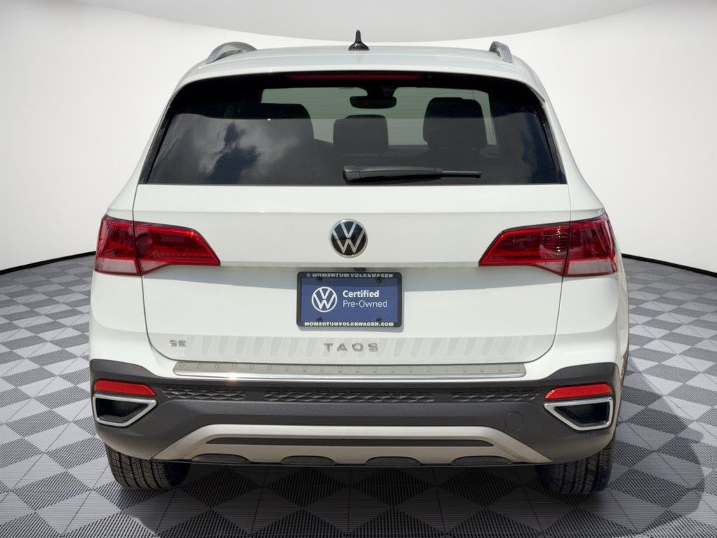 Used 2023 Volkswagen Taos SE FWD image 11
