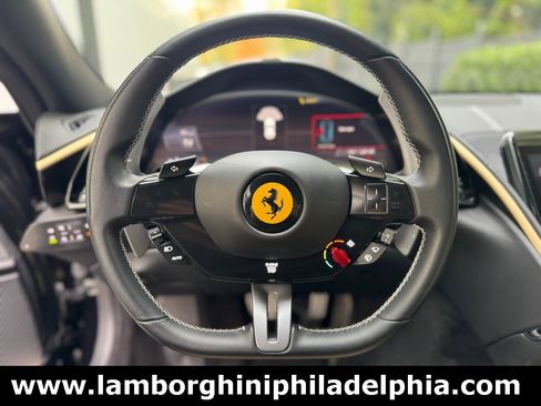 Used 2022 Ferrari Roma image 10