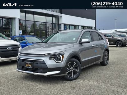 New 2025 Kia Niro EX