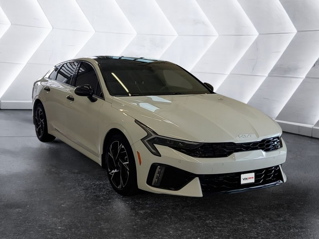 Used 2025 Kia K5 GT-Line w/ GT-Line Premium Package FWD image 1