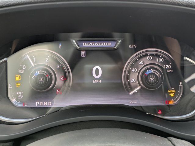 New 2026 RAM 2500 Laramie AWD/4WD image 27