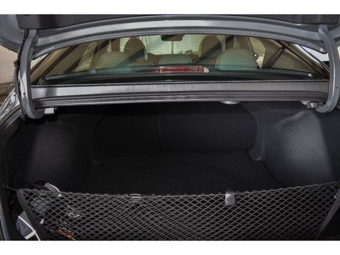 New 2025 Hyundai Elantra Limited image 90