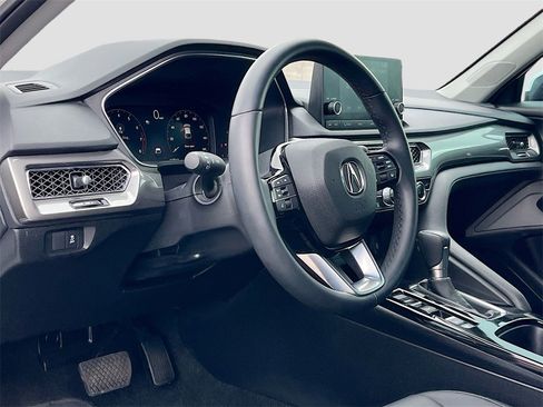 Used 2025 Acura Integra image 9
