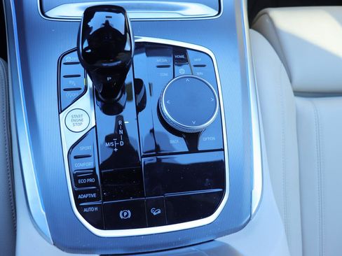 Used 2019 BMW X5 xDrive40i w/ Convenience Package image 34