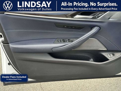 Used 2020 BMW M550i xDrive w/ Executive Package AWD/4WD image 9