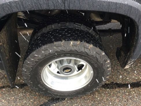 Used 2020 Chevrolet Silverado 3500 LTZ w/ LTZ Plus Package image 28