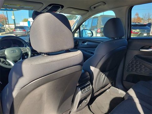 Used 2023 Hyundai Santa Fe SEL image 29