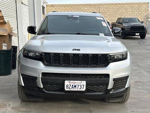 Used 2021 Jeep Grand Cherokee L Altitude image 6