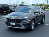 Used 2023 Hyundai Kona SEL image 2