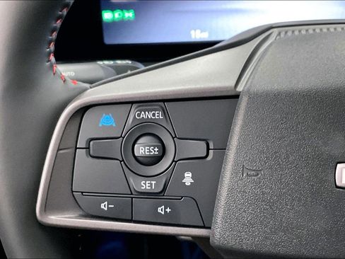 New 2026 Nissan Sentra SR w/ SR Premium Package FWD image 22