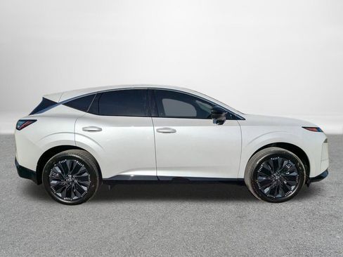 New 2026 Nissan Murano Platinum w/ Cargo Package AWD/4WD image 2