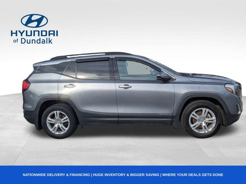 Used 2019 GMC Terrain SLE w/ Driver Convenience Package image 10