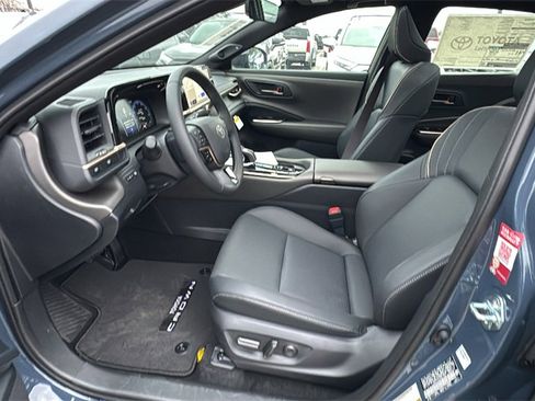 New 2026 Toyota Crown Nightshade image 18