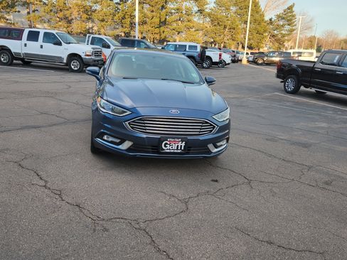Used 2018 Ford Fusion Titanium image 20