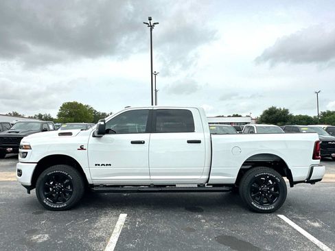New 2026 RAM 2500 Lone Star AWD/4WD image 12