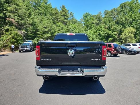 Used 2024 RAM 1500 Laramie AWD/4WD image 6