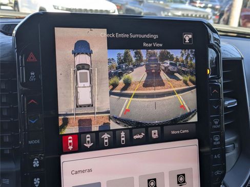 Certified 2025 RAM 1500 Limited image 21