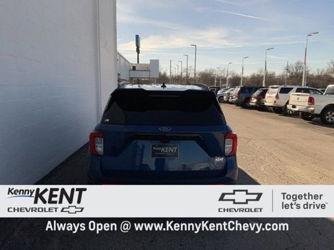 Used 2022 Ford Explorer ST w/ Equipment Group 401A image 7