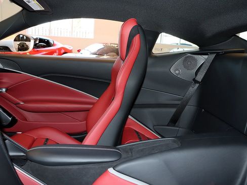 Certified 2021 Ferrari Roma image 82