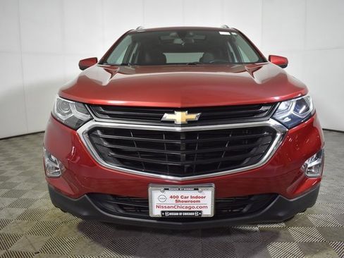 Used 2018 Chevrolet Equinox LT w/ Sun & Infotainment Package image 2