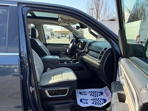 Used 2022 RAM 1500 Limited image 27
