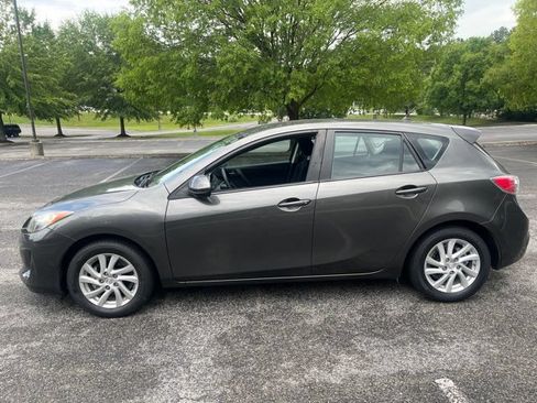 Used 2012 MAZDA MAZDA3 i Touring FWD image 4