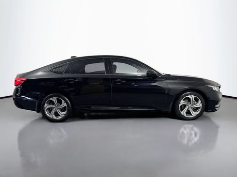 Used 2018 Honda Accord EX image 4