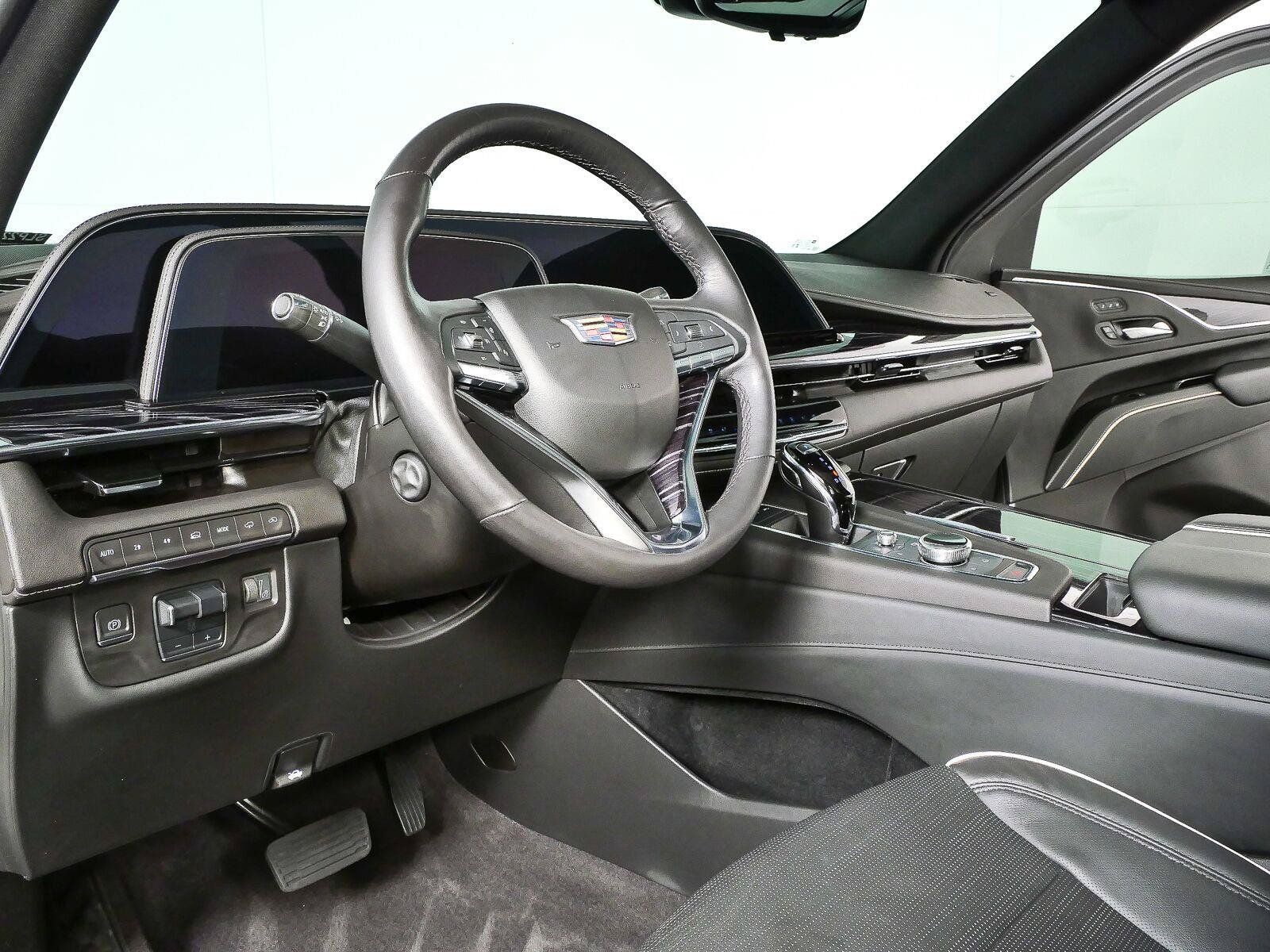 Used 2023 Cadillac Escalade Sport w/ Touring Package AWD/4WD image 4