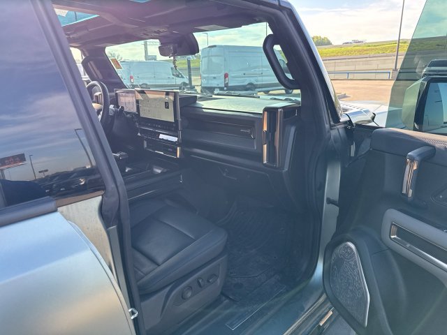 Used 2024 GMC Hummer EV 3X AWD/4WD image 12