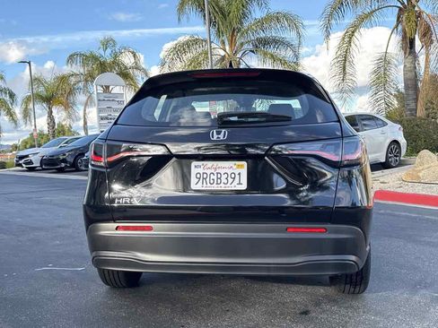 Used 2025 Honda HR-V LX image 14