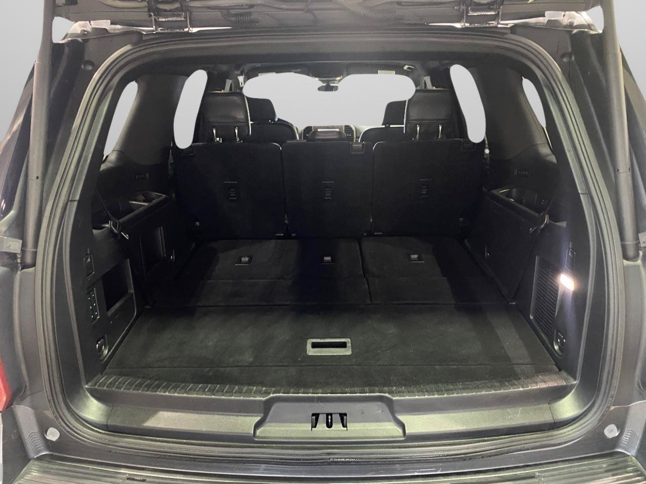Used 2020 Ford Expedition XLT w/ Equipment Group 202A AWD/4WD image 20