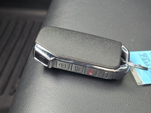 Used 2023 Kia K5 GT-Line image 33