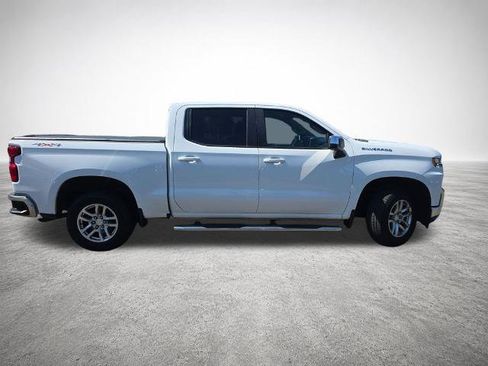 Used 2021 Chevrolet Silverado 1500 LT w/ LPO, Liner Protection Package AWD/4WD image 9