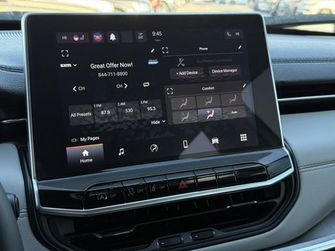 Certified 2022 Jeep Compass Limited image 23