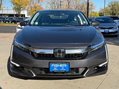 Used 2018 Honda Clarity Touring image 8