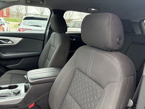 Used 2022 Chevrolet Blazer LT image 9