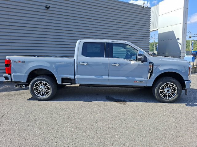 New 2027 Ford F250 Platinum w/ Platinum Plus Package AWD/4WD image 2