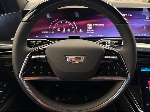 New 2026 Cadillac Escalade ESV Sport AWD/4WD image 19