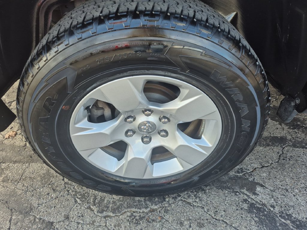 Used 2025 RAM 1500 Big Horn AWD/4WD image 17